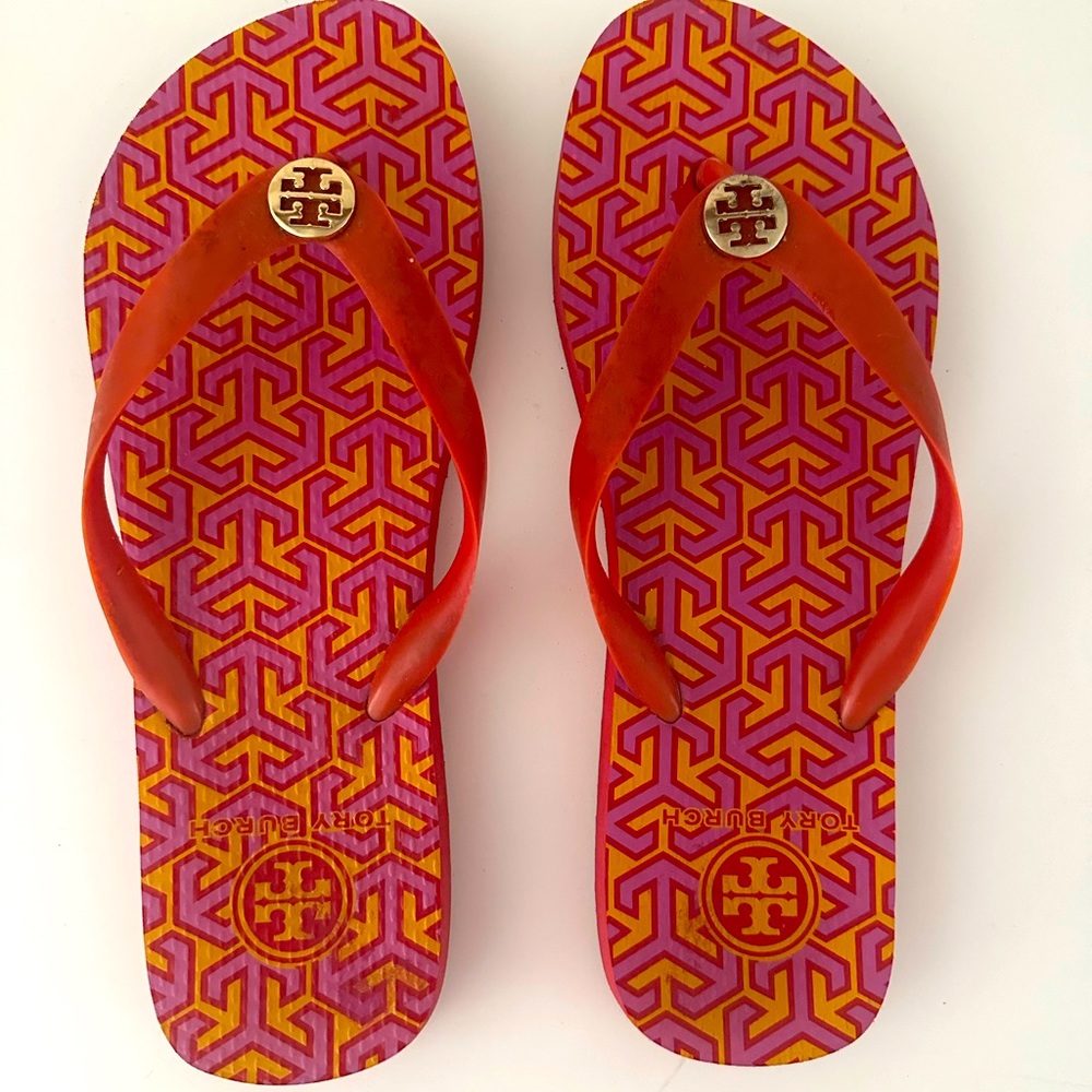 Tory Burch flip flops size 8 great used condition